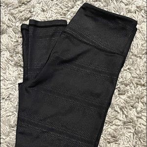 Like New Zyia Light n tight “venom” print.